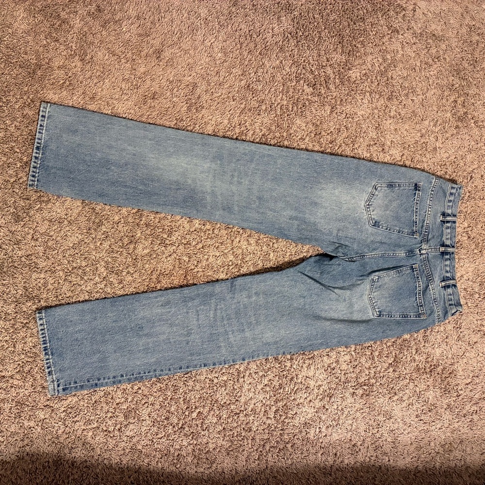 Celine Denim Straight Leg Jeans with Gold Heart styled chain 28-29 in waist - Picture 6 of 7